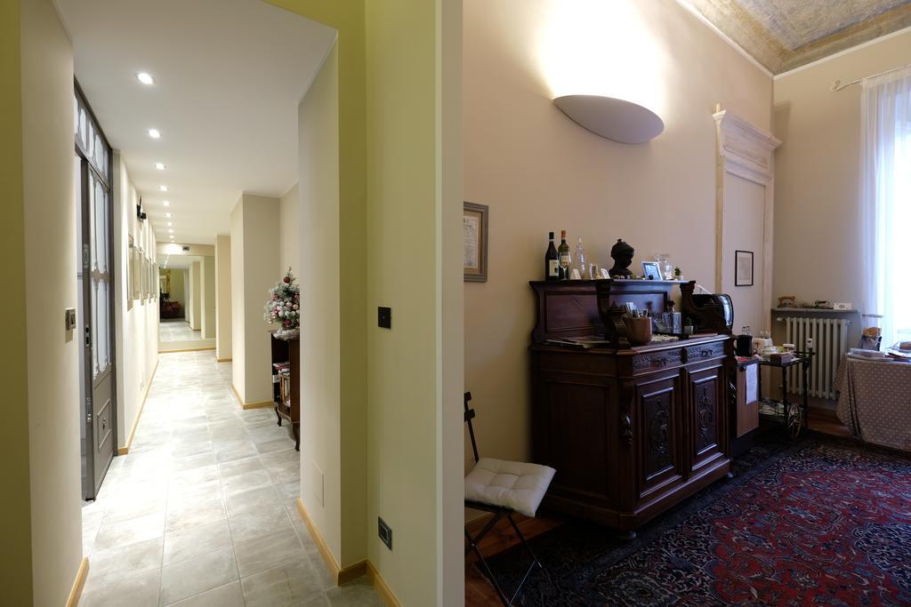 Madama Cristina Bed & Breakfast Turim Exterior foto